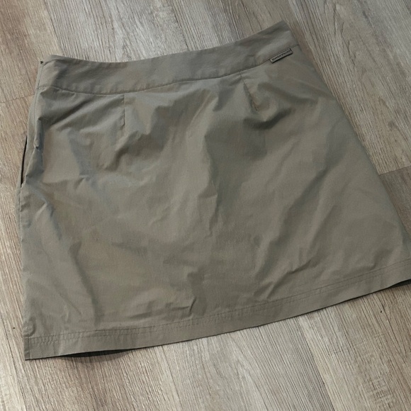 Exofficio Khaki Skirt - very nice fit - Picture 5 of 5